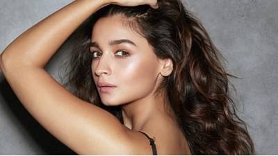 Shocking | दिवस रात्र कामाने आलिया टेन्शनमध्ये, केलं हॉस्पिटलमध्ये दाखल!