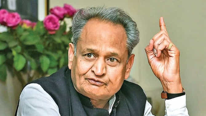 राहुल गांधींना पर्याय कोण?; अशोक गेहलोत होणार काँग्रेसचे राष्ट्रीय अध्यक्ष?