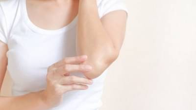 Beauty Tips : कोपर आणि मान काळवंडलेयत? मग ‘या’ घरगुती टिप्स नक्की ट्राय करा!