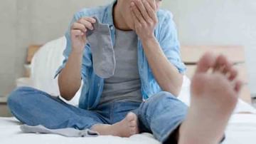 पायांना सतत दुर्गंध येतोय? मग ‘या’ घरगुती टिप्स ट्राय करा नि समस्येतून मुक्त व्हा!