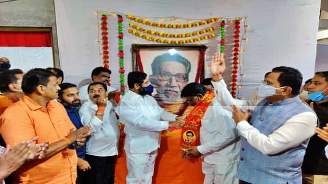 नवी मुंबईत भाजपला झटका, नगरसेवकाचा शिवसेनेत प्रवेश