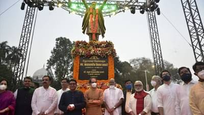 बाळासाहेबांच्या पुतळ्याचं अनावरण; उद्धव ठाकरे म्हणतात...