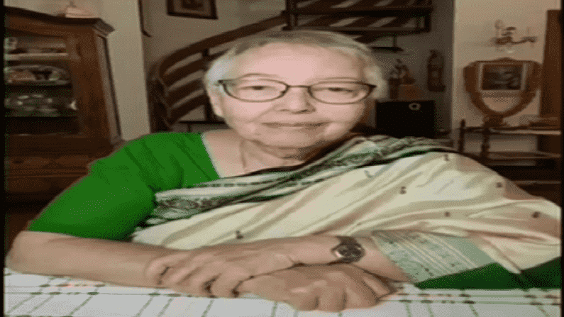 'माझ्या वडिलांना हवा तो सन्मान मिळाला नाही', सुभाषचंद्र बोस यांच्या मुलीची खदखद 'माझ्या वडिलांना हवा तो सन्मान मिळाला नाही', सुभाषचंद्र बोस यांच्या मुलीची खदखद