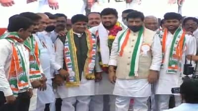 अशोक चव्हाणांना सोळा नेत्यांच्या काँग्रेस प्रवेशाचे वेध?