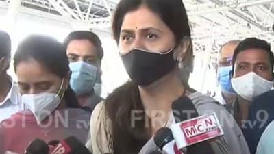 ओबीसीचा मुख्यमंत्री व्हावा का? पंकजा का म्हणतायत मला थोडं बाजूला ठेवा!