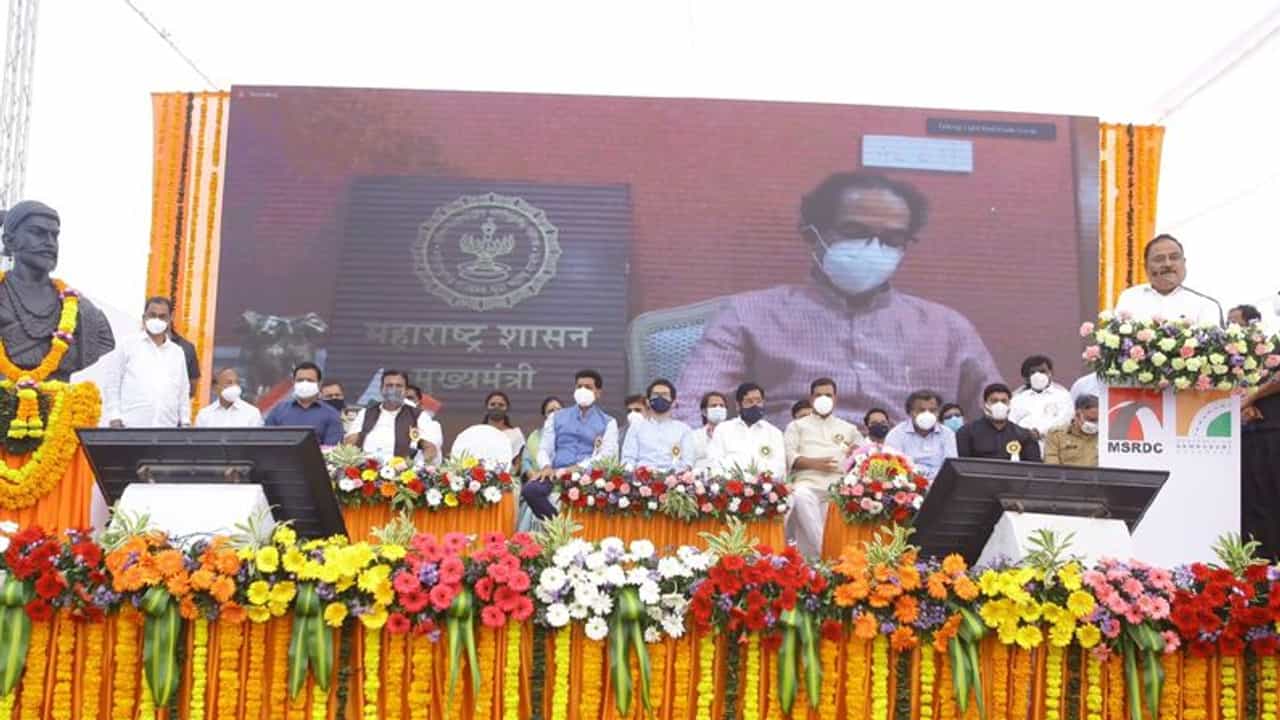 कोविड प्रसारक मंडळ? नको रे बाबा... मुख्यमंत्र्यांनी मोर्चेकऱ्यांना दिला हा सल्ला