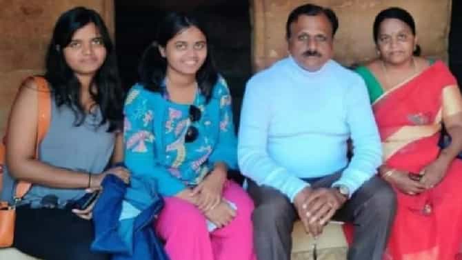मुख्याध्यापक दाम्पत्याकडून पोटच्या मुलींची डंबेल्सने हत्या, सूर्योदयाला लेकी पुन्हा जिवंत होण्याची अंधश्रद्धा