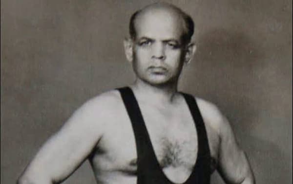 खाशाबा जाधव यांची कामगिरी पद्म पुरस्कारासाठी पात्र नाही हे केंद्र सरकारने जाहीर करावं