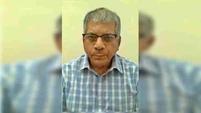 ठाकरे सरकार बरखास्त करा, आंबेडकरांची मागणी; राज्यपालांना भेटणार