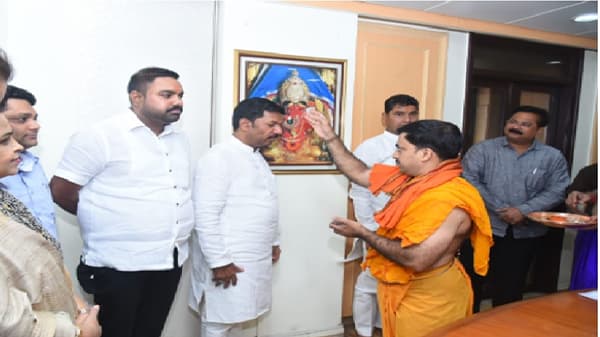 सिद्धिविनायक ट्रस्टवर काँग्रेस-राष्ट्रवादीचेही सदस्य, शासकीय पदांवर पहिल्यांदाच महाविकास आघाडी