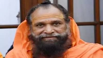 खासदार जयसिद्धेश्वर स्वामींविरोधात रिपाइंचं आंदोलन, मोर्चेकरी पोलिसांच्या ताब्यात