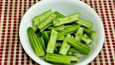 आरोग्यवर्धक शेवगा, मधुमेह आणि हृदयविकारच्या रुग्णांसाठी ठरेल गुणकारी!