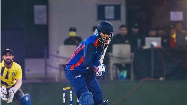 Vijay Hazare Trophy | चौकार षटाकारांचा पाऊस, मध्य प्रदेशच्या व्यंकटेश अय्यरची 198 धावांची स्फोटक खेळी