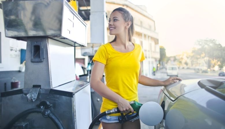 Petrol Diesel Price : महिन्याच्या पहिल्याच दिवशी पेट्रोल महाग की स्वस्त? वाचा ताजे दर
