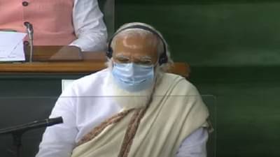 आम्हाला मोदींचाच नंबर हवाय, त्यांना भेटायचंय; त्या हेल्पलाईनवरुन नागरिकांचा आग्रह