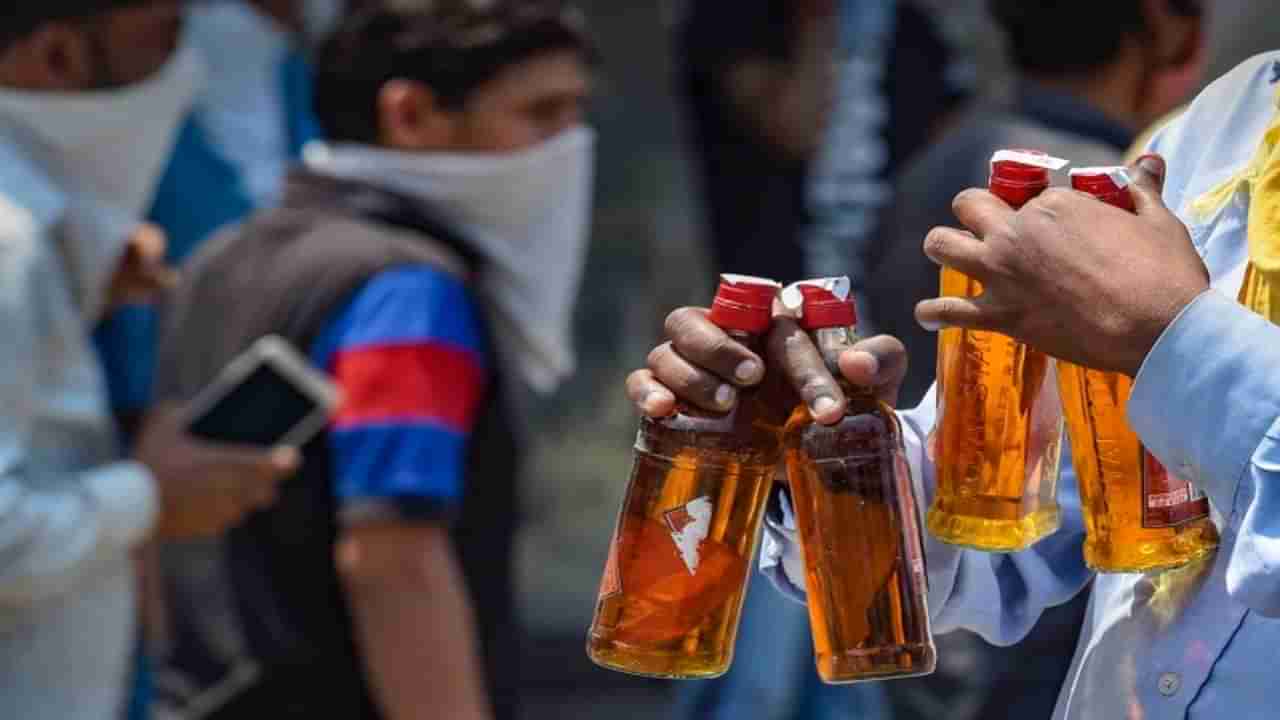 Alcolhol Budget 2021: मोदी सरकारनं मद्यप्रेमींचं बसणं महाग केलं? वाचा दारु, बिअर महागणार की स्वस्त?