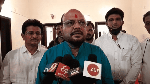 बोतल वही है सिर्फ शराब बदल गई है, अर्थसंकल्पावर मंत्री गुलाबराव पाटलांची प्रतिक्रिया