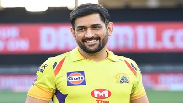 Mahendra Singh Dhoni | कामगिरी हिट कमाई सुपरहिट, धोनीचा कमाईबाबत तगडा रेकॉर्ड
