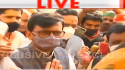 या देशात लोकशाही जिवंत आहे का?; शिवसेनेचा संताप; शेतकरी आंदोलकांशी चर्चा