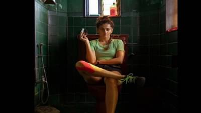 लूप लपेटा चित्रपटातील तापसी पन्नूचा हटके लूक बघितला का?