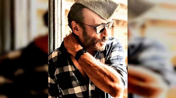 1 फेब्रुवारीला जॅकी श्रॉफ यांचा वाढदिवस पार पडला. त्यांच्या वाढदिवसानिमित्त बॉलिवूडमधून त्यांच्यावर शुभेच्छांचा वर्षाव झाला.
