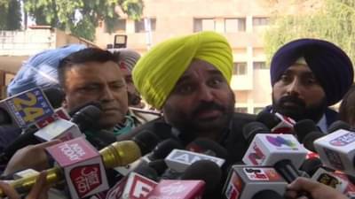 मुख्यमंत्रीजी, तुम्ही दिल्लीच्या सीमांवर शेतकऱ्यांसोबत असायला हवं, आपच्या खासदाराचा सवाल