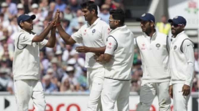 उंची 6 फूट, रणजीमध्ये 400 विकेट्स, मात्र जाडेजाच्या चुकीचा या बोलर्सला मोठा फटका