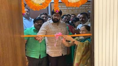 माझं कार्यालय सर्वांचं दुःख दूर करणार, वीरमातेच्या हस्ते बच्चू कडूंच्या मंत्रालय दालनाचे उद्घाटन