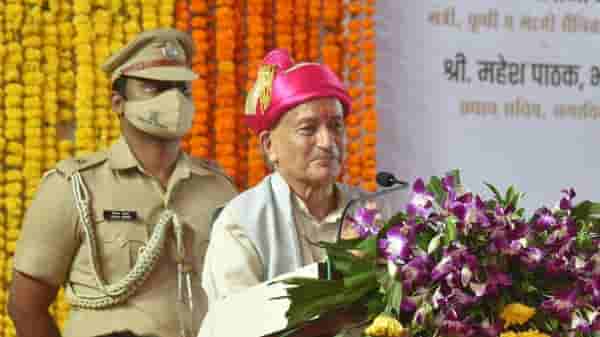 सरकार नेमकं काय करतंय?; राज्यपालांचा ठाकरे सरकारला सवाल