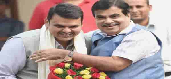 गडकरीजी मानलं... 24 तासांत एक्स्प्रेस वेचा अवघड भाग बांधला; विश्वविक्रमाचे फडणवीसांकडून कौतुक