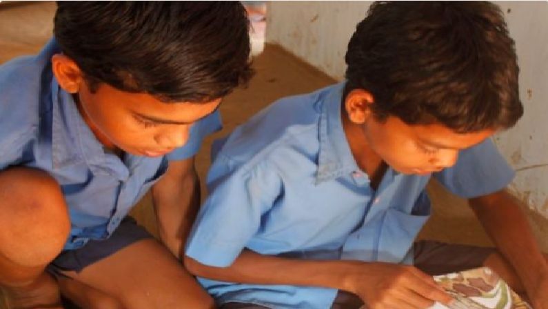 एचआयव्हीग्रस्त बालकांना शाळेतून हाकलले, बीडमधील धक्कादायक प्रकार, पालकमंत्र्यांकडे तक्रार