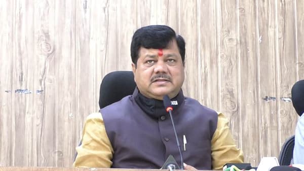 सचिन वाझे प्रकरणात सरकारच्या भ्रमाचे भोपळे फुटले, प्रविण दरेकर यांचा आरोप