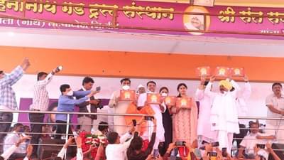 धनंजयना पंकजा म्हणाल्या विकासासाठी शुभेच्छा, तर ते काय म्हणाले? वाचा सविस्तर