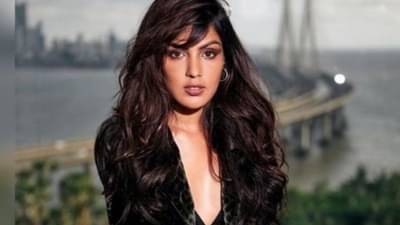 रिया अद्याप सुशांतच्या दुःखातून सावरली नाही, म्हणाली...