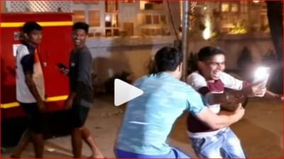 Special story: बॉलिवूड सेलिब्रिटींमध्ये लोकप्रिय असणारा छोटू पांडे आहे तरी कोण?