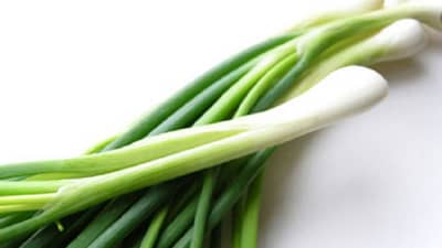 कांद्याच्या पातीचे आश्चर्यकारक फायदे !