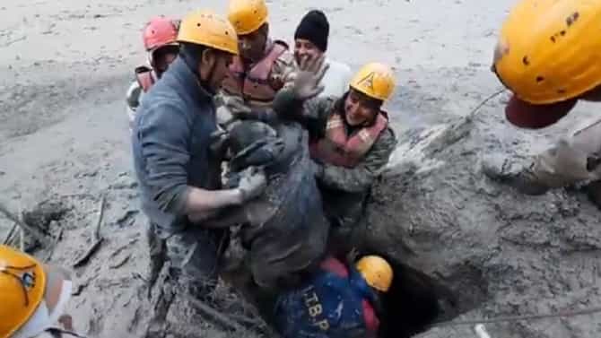 Video : आणि मृत्यूच्या दाढेतून तो सहीसलामात सुटला, ITBP चे जवान देवदूत ठरले, पाहा तो क्षण व्हिडीओतून