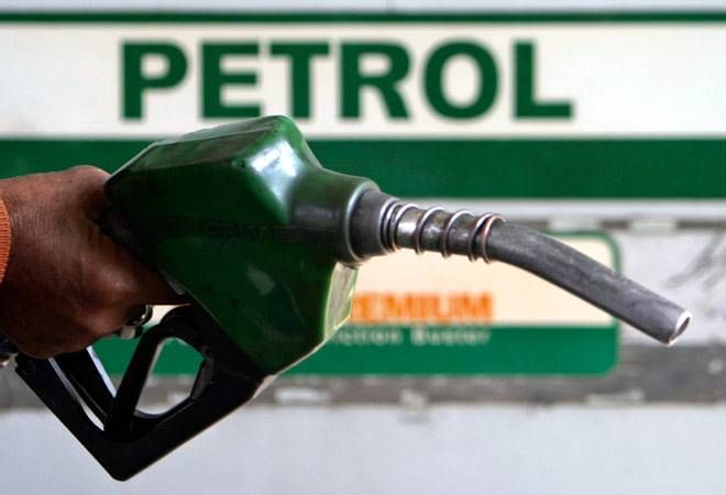 Petrol Diesel Price Today: आठवड्याच्या पहिल्या दिवशी पेट्रोल स्वस्त की महाग? वाचा आजचे दर