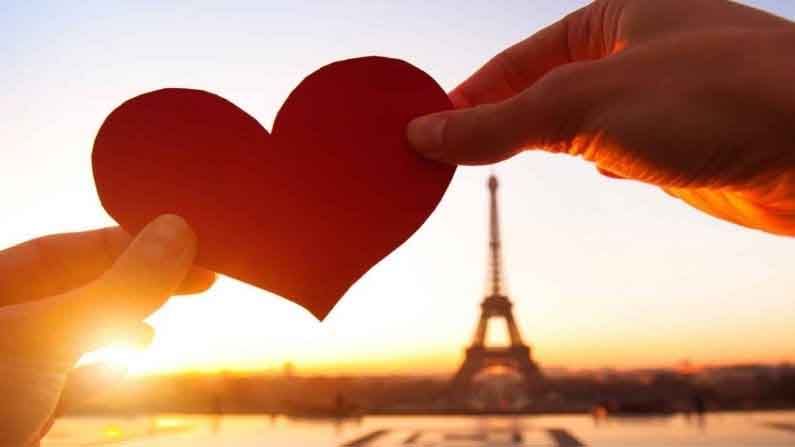 Valentines Day 2021 | प्रेमिकांसाठी कसा असेल यंदाचा ‘व्हॅलेंटाईन डे’, वाचा काय सांगते तुमची रास...