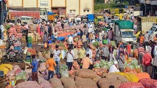 शेतकऱ्यांची फसवणूक टाळण्यासाठी नाशिक APMC कडून खास मोबाईल App