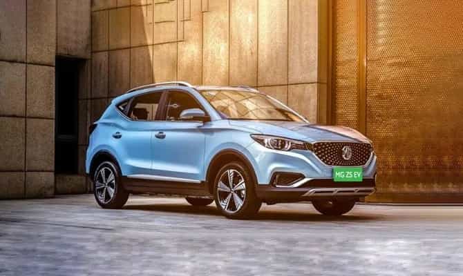 बहुप्रतीक्षित MG ZS EV 2021 फेसलिफ्ट भारतात लाँच, एकदा चार्ज केल्यावर 400 किमी धावणार
