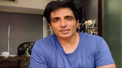 Sonu Sood Corona |  Sonu Sood Corona | कोरोना काळात लाखो गरजवंतांना मदत, बॉलिवूड अभिनेता सोनू सूदला कोरोनाची लागण