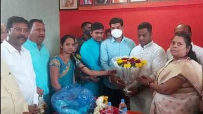 खोणी ग्रामपंचायतीत शिवसेनेचा झेंडा फडकला, आगामी निवडणुकाही जिंकण्याचा श्रीकांत शिंदेंचा दावा