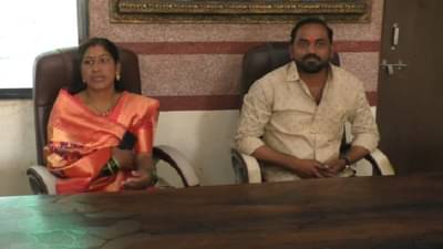पहिल्यांदा नवरा-बायको बिनविरोध सदस्य, आता सरपंच-उपसरपंच बनून हाकणार गावचा कारभार!