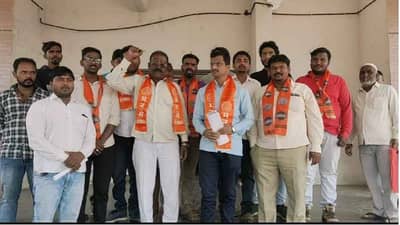 इचलकरंजीत इंधन दरवाढ विरोधात मनसे आक्रमक, तहसिलदार कार्यालयावर धडक मोर्चा