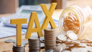Income Tax Refund : जर टॅक्स रिफंड आले नाही तर काय करावे, तज्ज्ञांकडून जाणून घ्या संपूर्ण प्रक्रिया