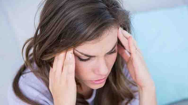 Headache | वारंवार डोकेदुखीचा त्रास होतोय? जाणून घ्या या मागच्या कारणांबद्दल...
