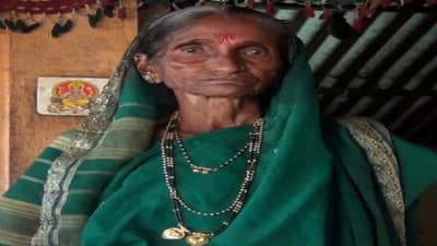 70 वर्षांच्या आजीबाईंकडे गावगाडा, कातकरी समाजातील शेवंतीबाई सरपंचपदी