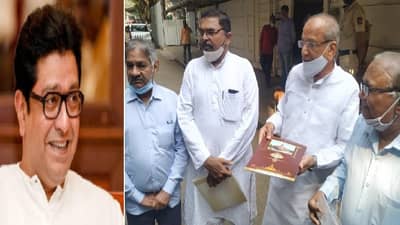 राज ठाकरेंच्या भेटीसाठी संघाचे स्वयंसेवक कृष्णकुंजवर, कारण काय?