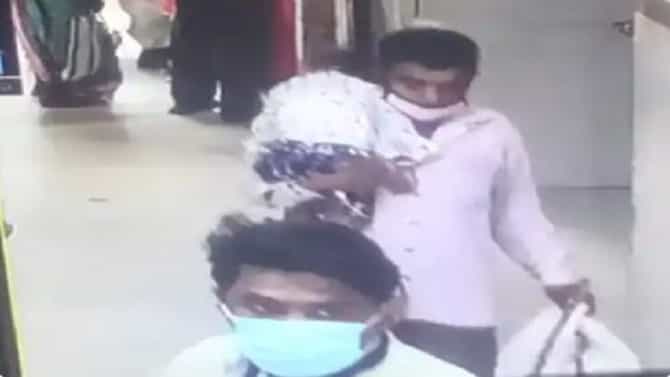 आईची नजर हटताच भामट्याने चिमुकलीला पळवलं, 24 तास उलटूनही शोध नाही